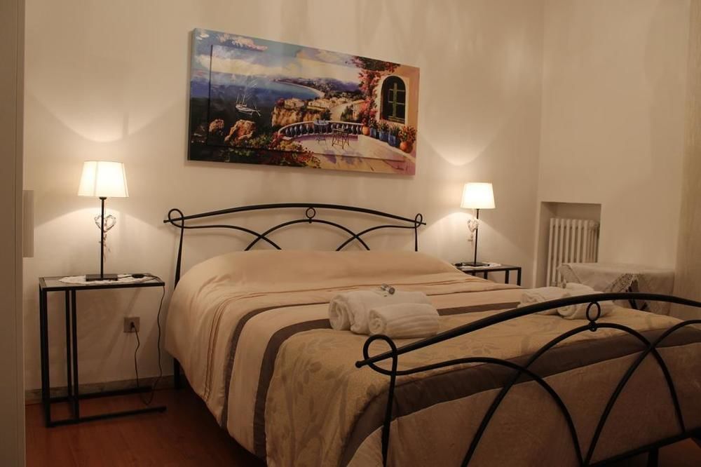 Delle Rose Rooms Vérone Extérieur photo